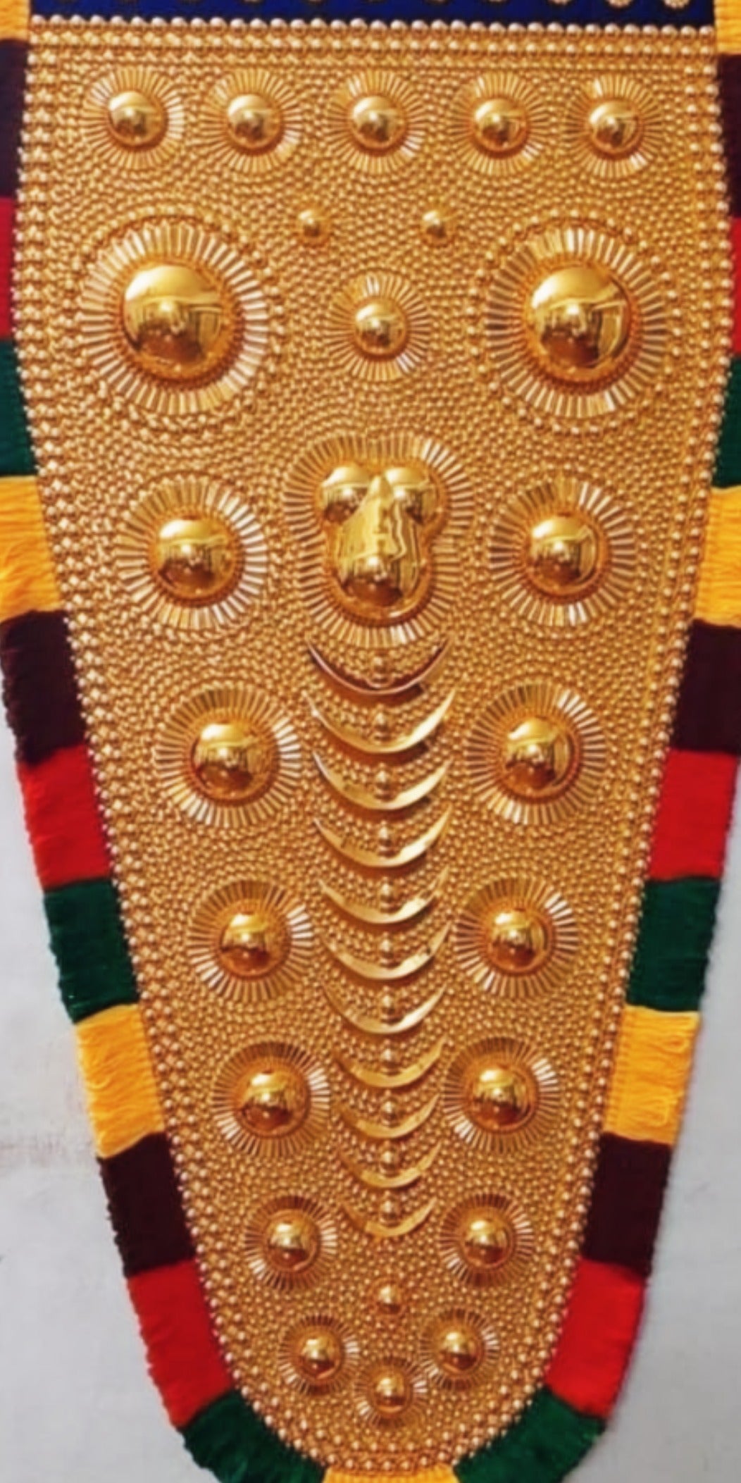 OAK N' OAK | 5 FEET | Kerala Traditional Gold Plated Ornamental Decorative Wall Hanging nettipattam (Caparison) by artisans from Kerala