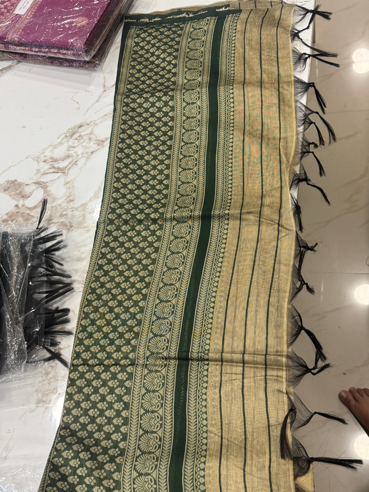 Bottle Green Paisley Silk Cotton Unstitched Salwar Suit Set