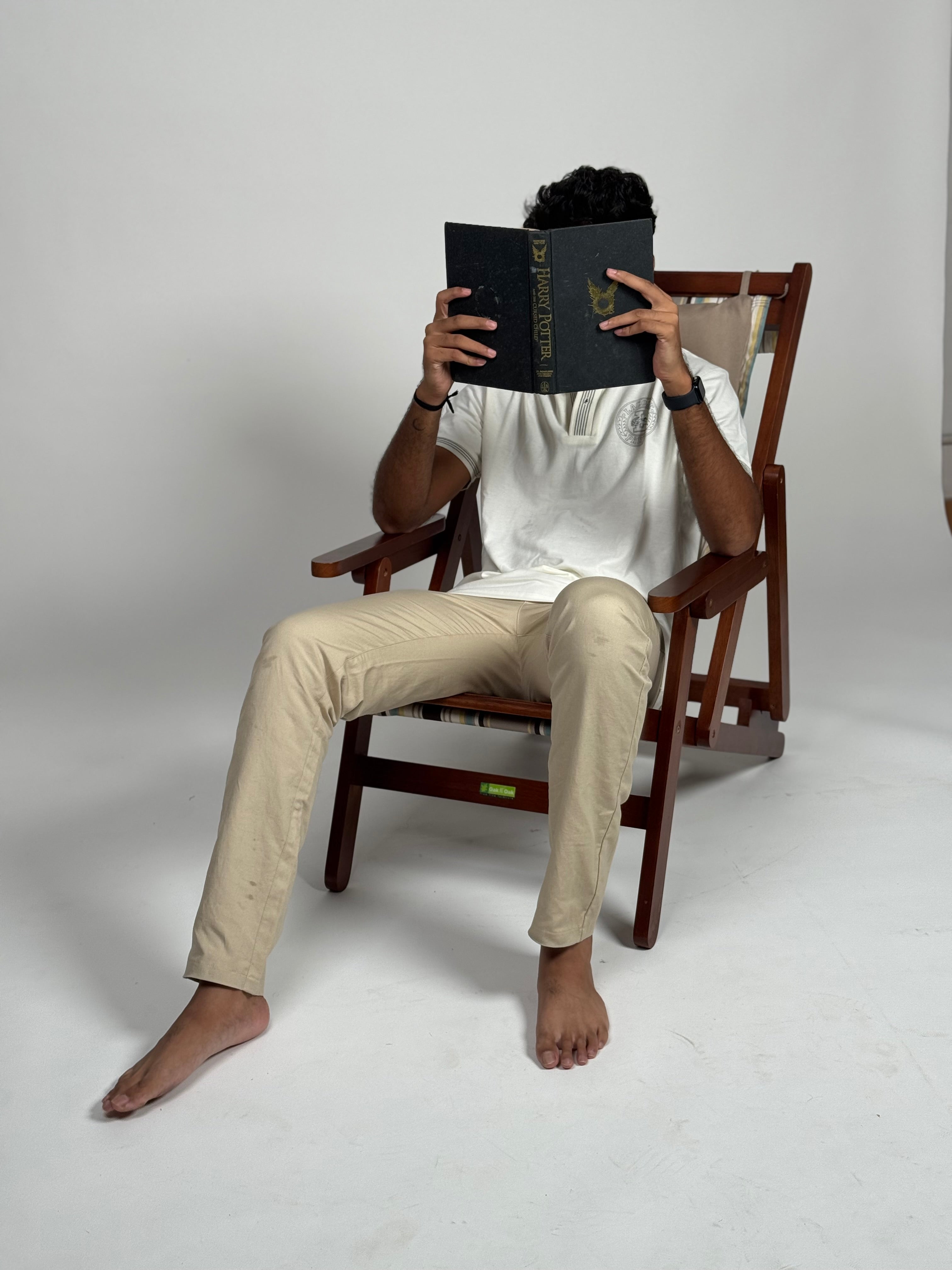 Load video: Shake Proof Easy Chair with Head Pillow